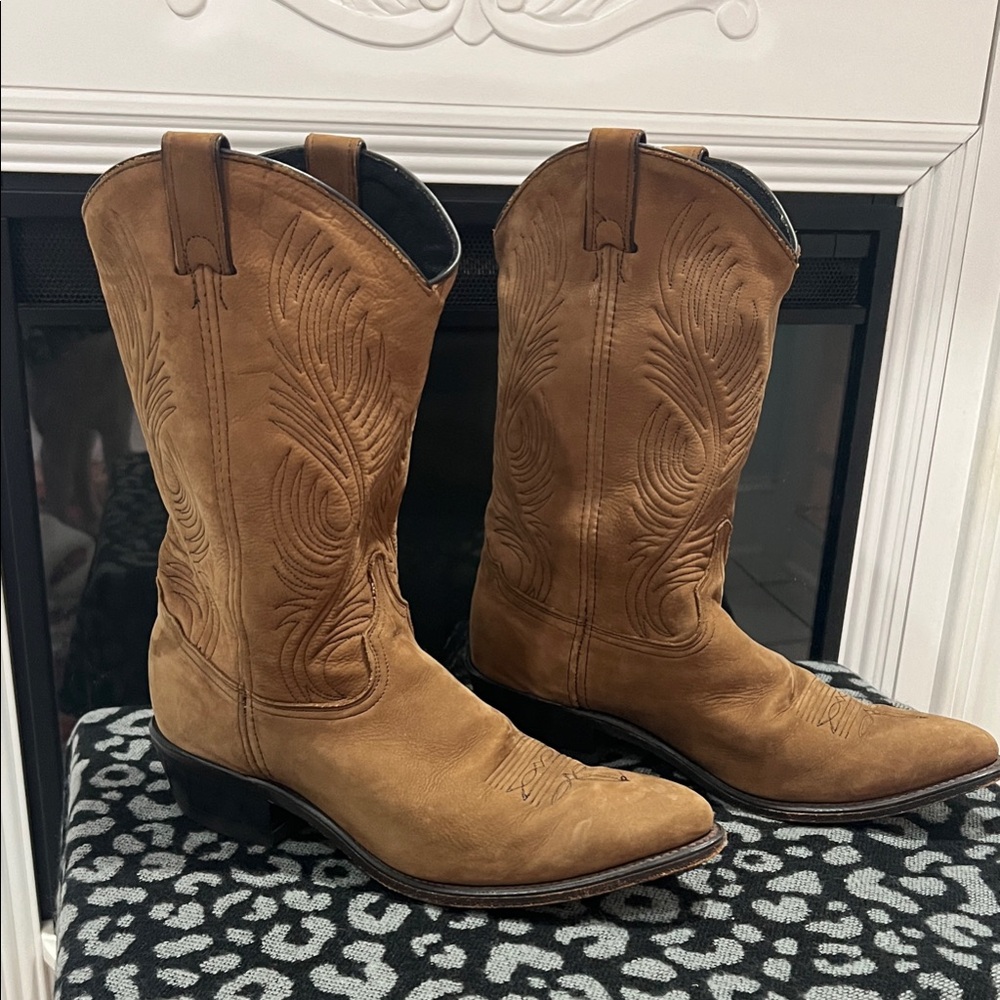 Abilene leather Heeled Boots - Picture 1 of 6